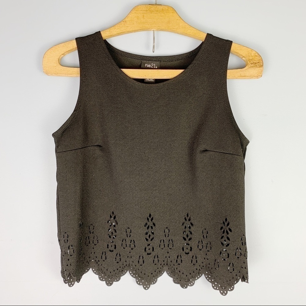 Rue 21 Black Cropped Eyelet Tank Top